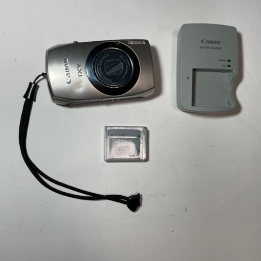 Ｃａｎｏｎ　コンパクトカメラ　ＩＸＹ