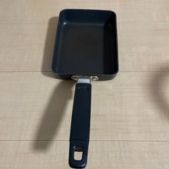 フライパン、卵焼きフライパン、ヤカンの画像