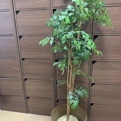 人工観葉植物 大型 観葉植物 フェイク 室内 おしゃれ 風水 造花 フェイクグリーンの画像