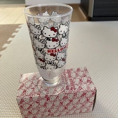 キティちゃんお弁当箱&グラスの画像