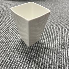 ミニ花瓶