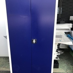 両開き書庫　保管庫　本棚