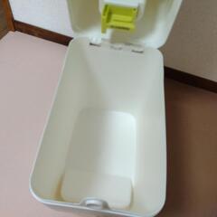 Apricaのオムツペールです。の画像