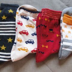 柄色々靴下　4足セット