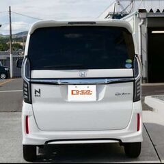 🔵4駆⭐️令和4年N-BOXカスタムﾀｰﾎﾞ4WD⭐️ナビ⭐️地デジ&Bカメラ&両側パワスラ☆衝突軽減ブレーキ⭐️の画像