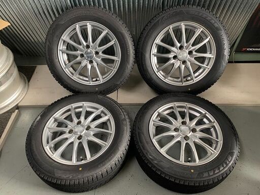 売約済　バリ山★効く！ブリザック　最高峰　VRX3　175/65R15　ヴィッツ　スイフト　アクア　フィット　キューブ　フィールダー　アクシオ