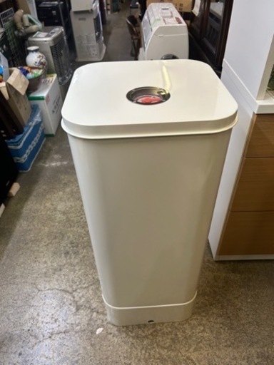 万代店　灯油タンク　90ℓタンク　屋内用