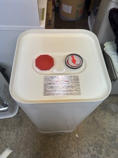 万代店　灯油タンク　90ℓタンク　屋内用