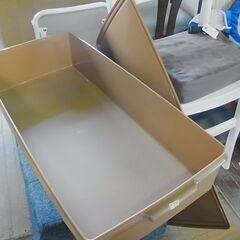 【24】Tupperware　タッパーウェア　ロングスーパーケース　フタ付き　セピア　衣装ケース　収納ケース　衣類収納の画像