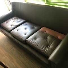 3人がけソファ🛋焦げ茶色