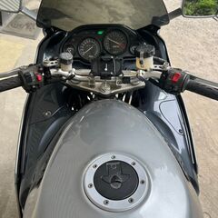  カワサキ ZZR1100の画像