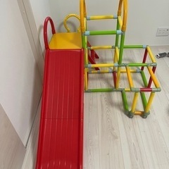 室内 ジャングルジムの画像