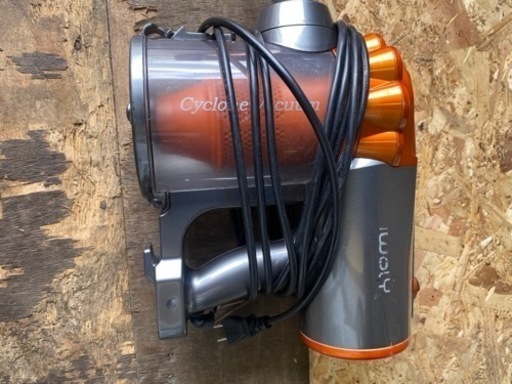 配送可能　iwoly 掃除機  サイクロン ハイパワー 超強力吸引 コード式 スティッククリーナー HEPAフィルター コード付き コンパクト 静音 超軽量 2way オレンジ