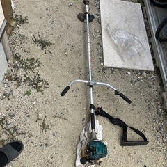 マキタ草刈り機
