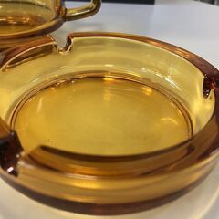 あげます▼【SOGAガラス製　飴色　ティーカップ5客　灰皿　ミルクポット　未使用】（NF230913）Zi-1171の画像