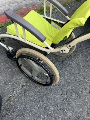 車椅子（小さめサイズ）中古