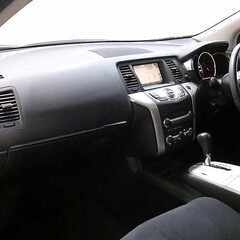 【室内が広く車体も安定している車！！】　他のSUVより大きいので...