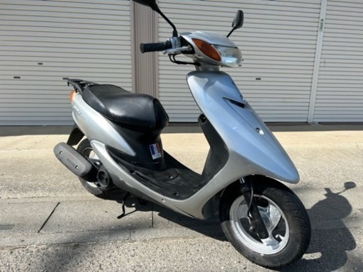 ☆SA16J.ジョグ快速2スト.ディスクブレーキモデル☆バッテリー・プラグ・グリップなど新品交換^_^色々整備で快調ですよ☆50cc原付スクーター☆