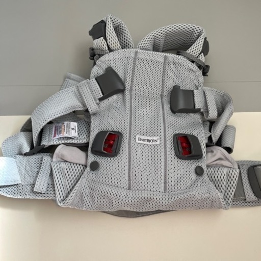 ベビービョルン　ONE KAI Air 抱っこ紐