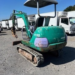 コマツ　PC20-7E
