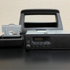 受け渡し商品です　中古品 スズキエブリ ラジオ パネルセット 灰皿