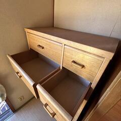 引き出しタンスの画像