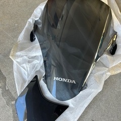 PCX81純正スクリーン