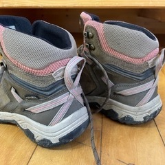 KEEN キーン　登山靴 25.0の画像