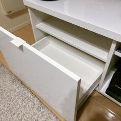 【お譲り先確定】 IKEA イケア テレビ台の画像