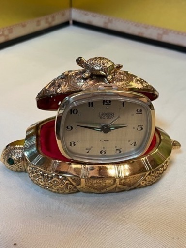 ✨装飾用の亀の置き時計✨