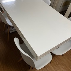 急募⭐️昇降式テーブルと椅子4脚のセット⭐️