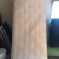 【中古】ニトリ　ポケットコイルマットレスの画像