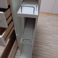 隙間家具の画像