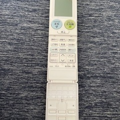 SHARP（シャープ）　エアコン　リモコン【値下げ交渉可】の画像