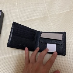 ミッシェルクラウンオム　二つ折り財布の画像
