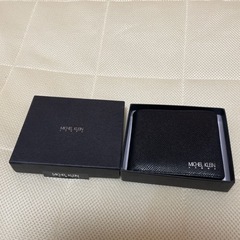 ミッシェルクラウンオム　二つ折り財布の画像