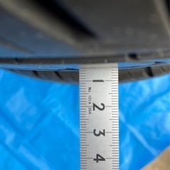 サマータイヤの画像