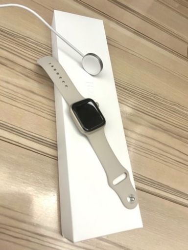 【極美品】Apple Watch series8 （GPSモデル） 41mm