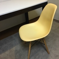 激安1000円均一　美品】④イームズ　シェルチェア　リプロダクト...