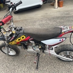 中華モンキー改　crf50外装(エンジン、ステップ、スタンドは含みません)の画像