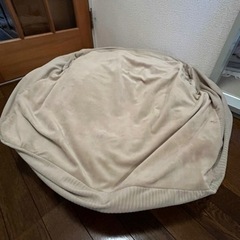 ダメになるソファ　体にフィットするクッション　の画像