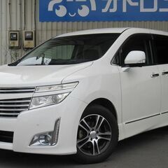 後席モニター付き！ファミリーカーに！！