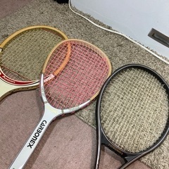 1個500円　テニスラケットの画像