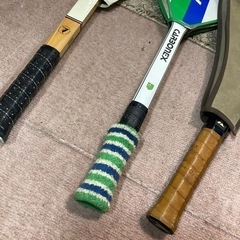 1個500円　テニスラケットの画像