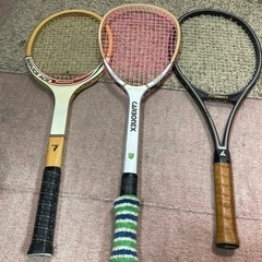 1個500円　テニスラケットの画像