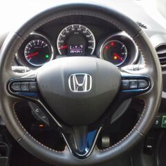 【荷室が広くて加速性能が良い車！！】　車中泊ができるぐらい広いので荷物もたくさん載せれます。の画像