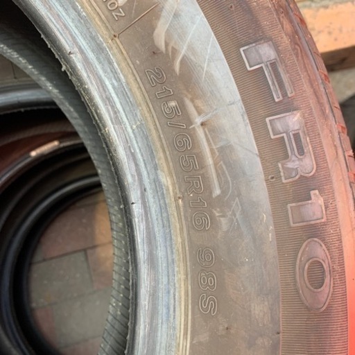 215/65R16インチバリ山年式2017年夏用