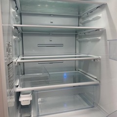 2022年製／美品? 411L冷凍冷蔵庫 TOSHIBA
