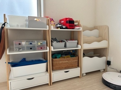3段シェルフ　絵本棚　（受け渡し予定者決定済み）