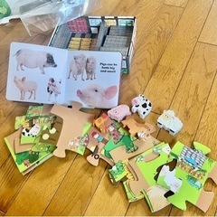 予約あり【英語/知育】2-5歳　動物遊びおもちゃ/ほぼ新品の画像